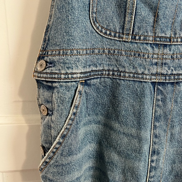 Abercrombie and Fitch ripped overalls - Picture 8 of 9